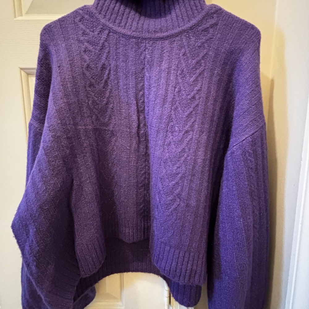 Women’s Crop Sweater XL